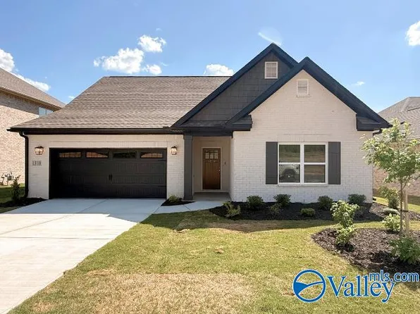 1310 Vermilion Cir, Huntsville, AL 35803