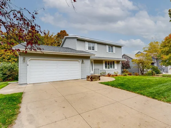 2445 Northern Hills Ct NE, Rochester, MN 55906