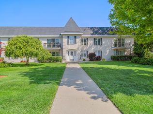 2231 Martha St APT D-1, Highland, IN 46322