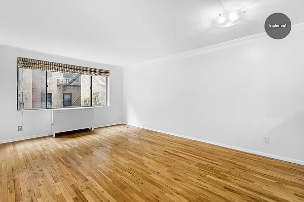 Rented by Triplemint | media 12