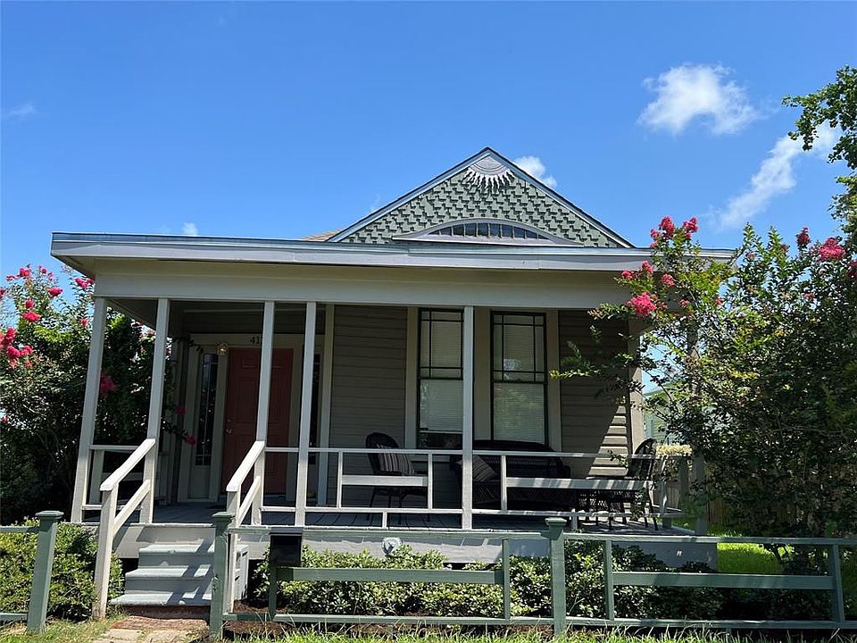 1st image of 4128 Avenue M 1/2