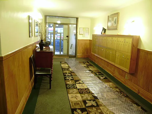 Rented by DSA Realty | media 18