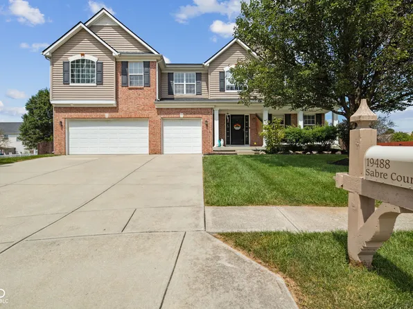 19488 Sabre Ct, Noblesville, IN 46060
