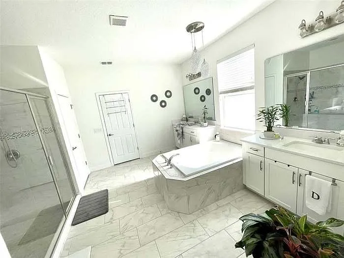 5390 Carrara Ct — Photo 24