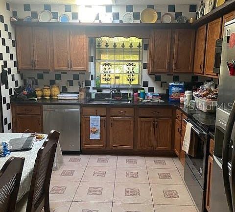 4th image of 6311 Laurelwood Ct