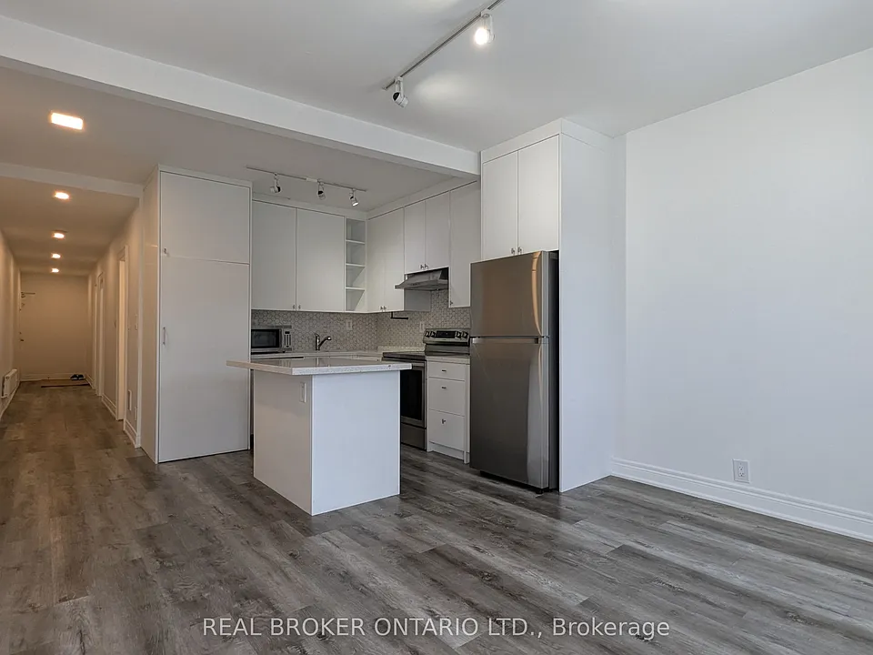2199 Gerrard St E #4