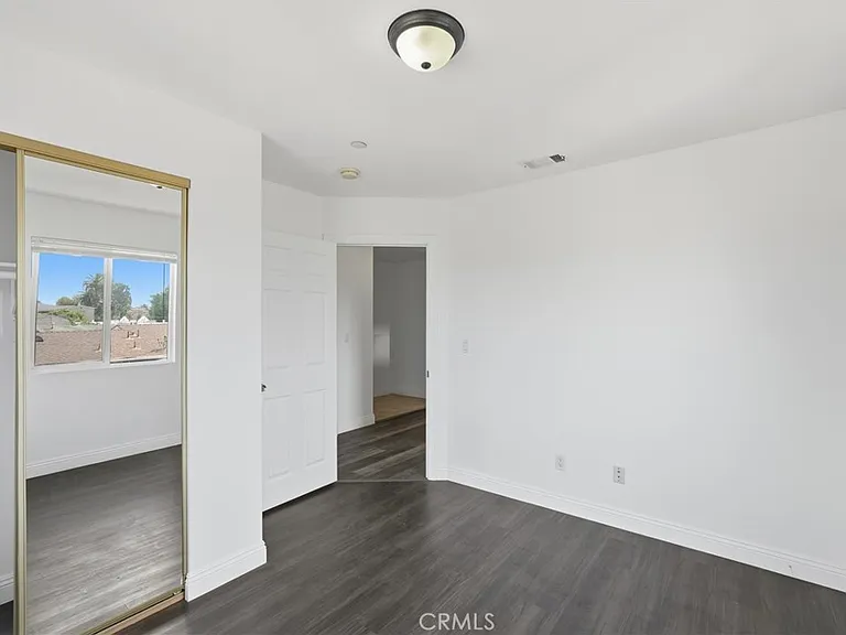 5017 S Halldale Ave #2 — Photo 19