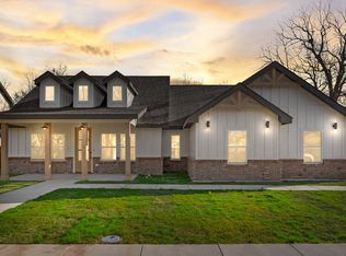 103 Stallings St, Terrell, TX 75160