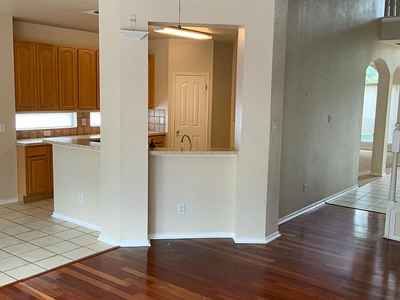 5th image of 22311 Madison Park