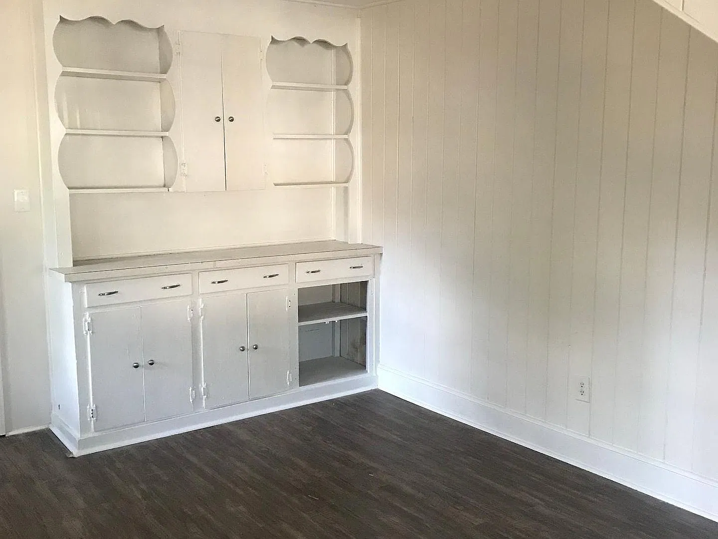 206 Broadway Street — Photo 3