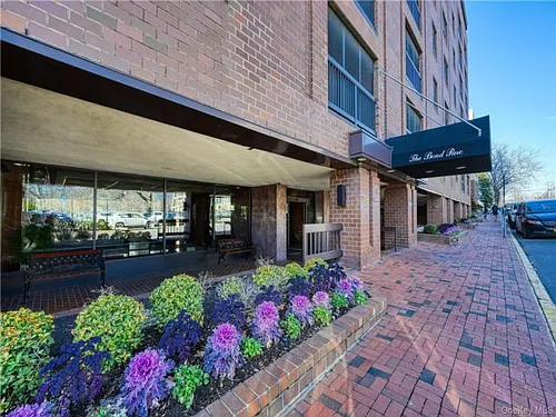 12 Bond St #5B Photo 1