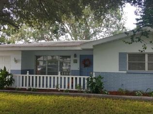 211 14th Ave SW, Largo, FL 33770