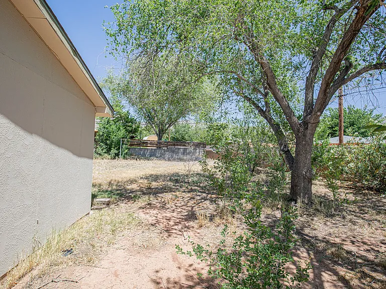 2606 Pontiac Dr — Photo 25