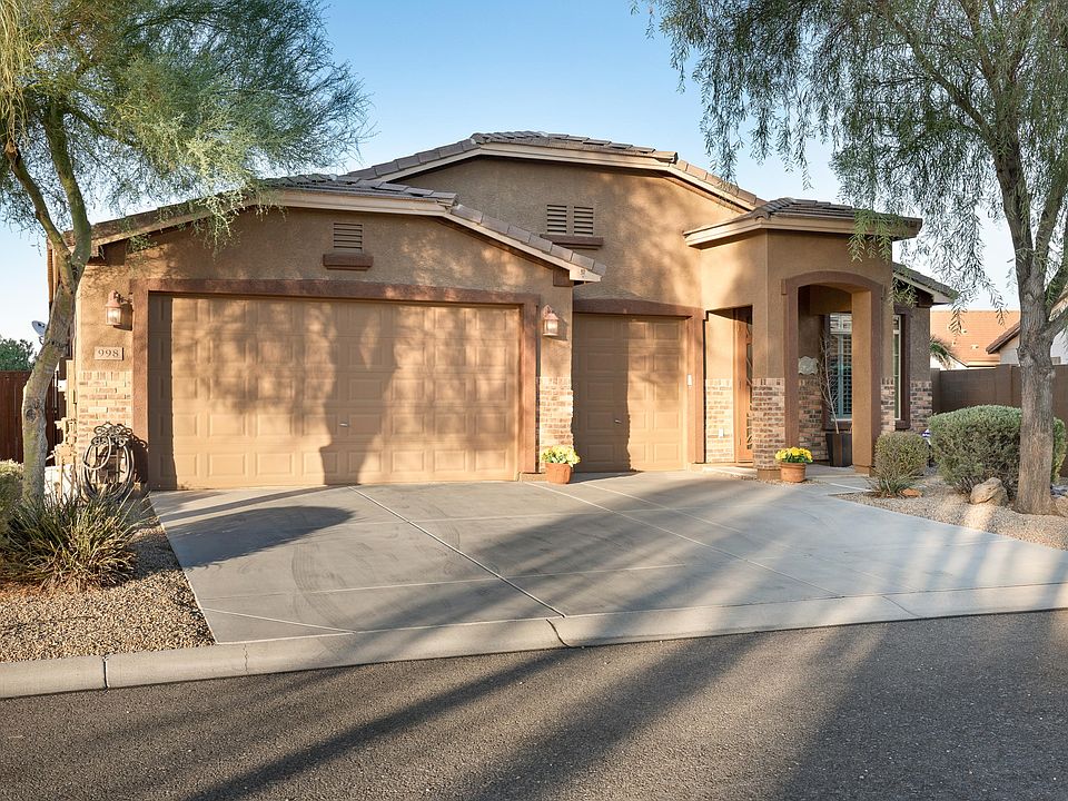 1st image of 998 E Cierra Cir