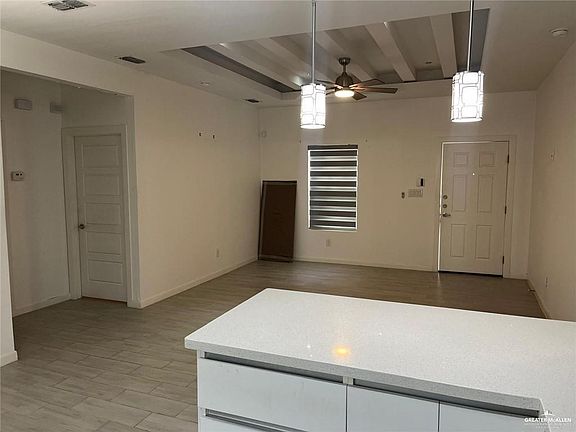 4th image of 1624 W Marlin St #2