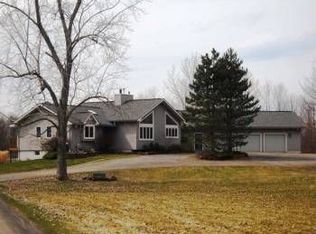 479 County Line Rd, Ontario, NY 14519