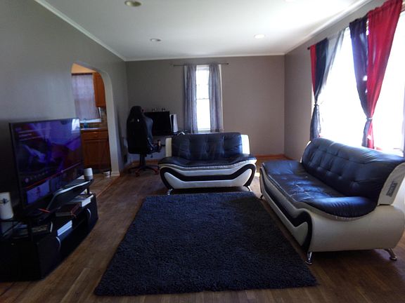 2nd image of 1426 Frebis Ave