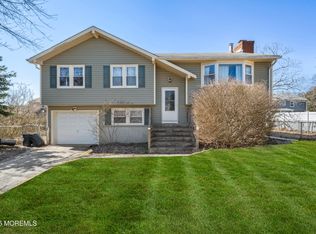 510 Teakwood Dr, Lanoka Harbor, NJ 08734