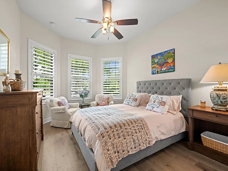 2899 Florence St — Photo 27
