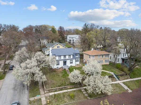 1200 E 9th St, Davenport, IA 52803