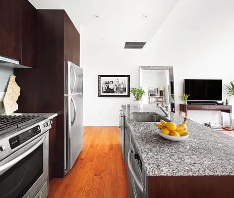 Rented by Compass | media 29