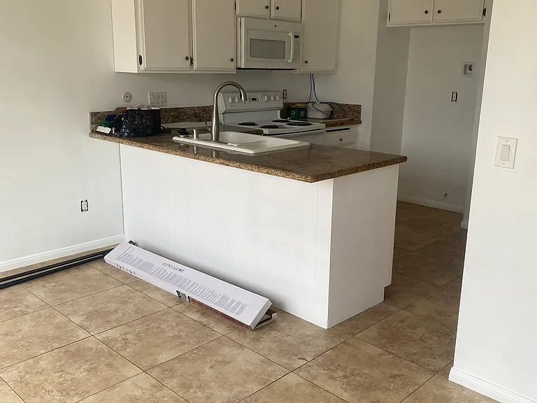 2363 Iroquois Ave #A — Photo 4