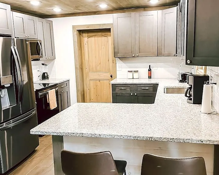 4214 Blue Ridge Dr — Photo 2