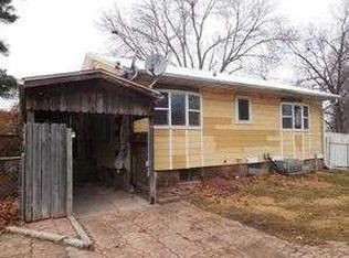 402 S Webster St, Ottumwa, IA 52501
