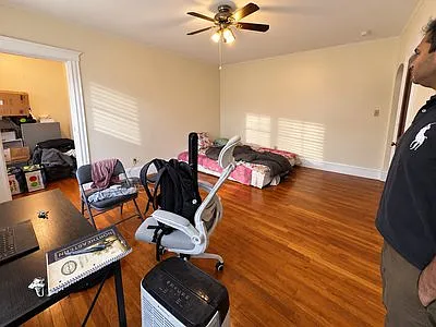 Studio, 9999 sqft, $1,800 — Photo 2