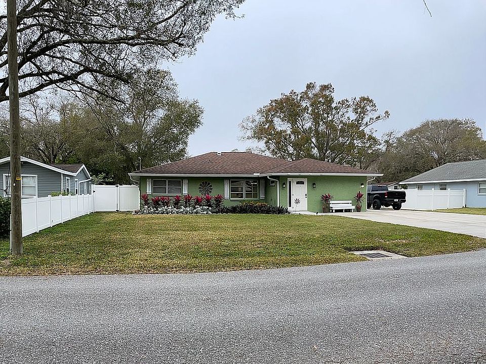 1st image of 804 Hancock Ave