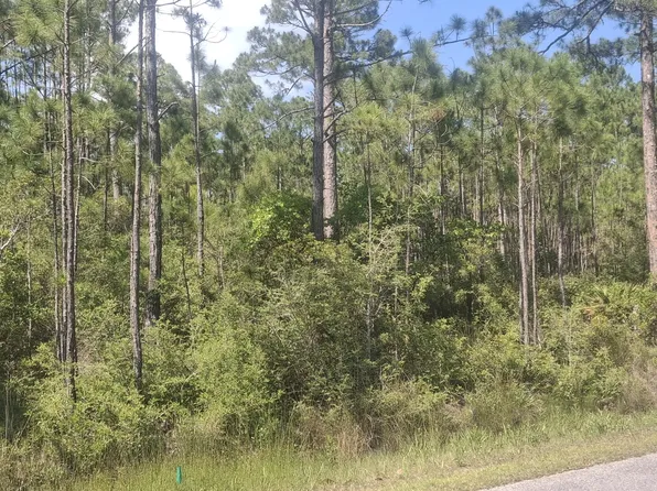 12 W Nursery Rd, Pt Washington, FL 32459