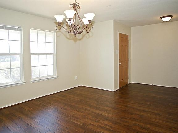 4th image of 12990 Balez Dr