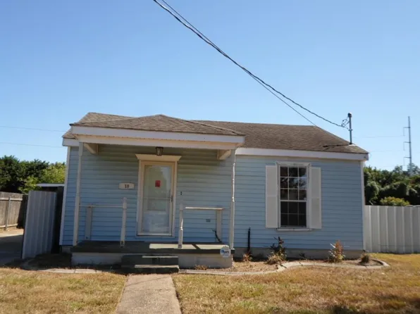 59 E Claiborne Sq, Chalmette, LA 70043