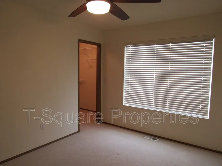 20425 Corbridge Rd SE — Photo 9