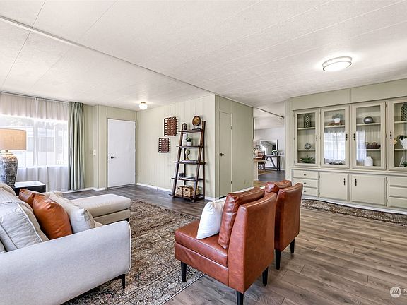 4th image of 1111 Archwood Drive SW #362