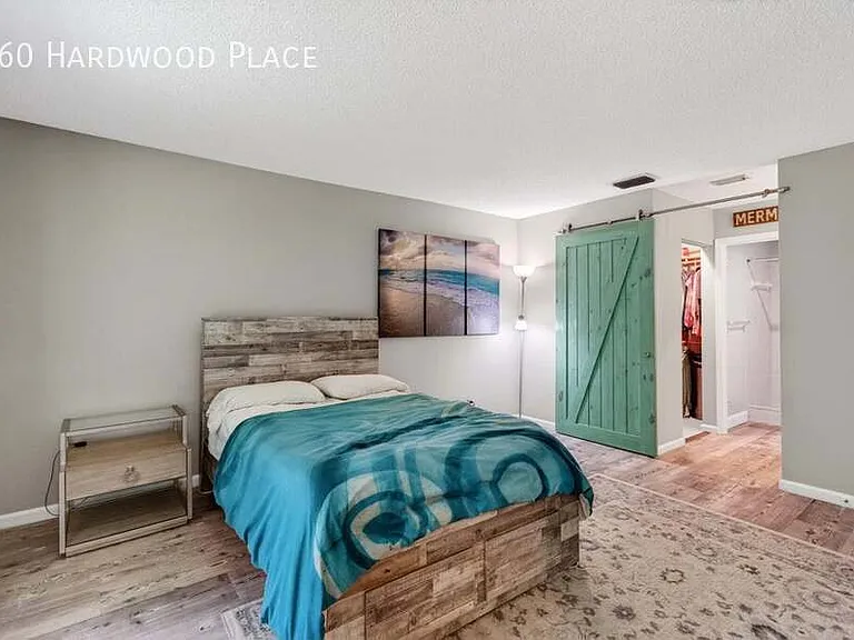 460 Hardwood Pl — Photo 5