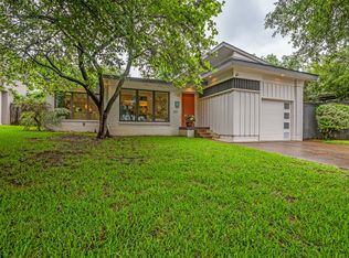 2811 Maple Springs Blvd, Dallas, TX 75235