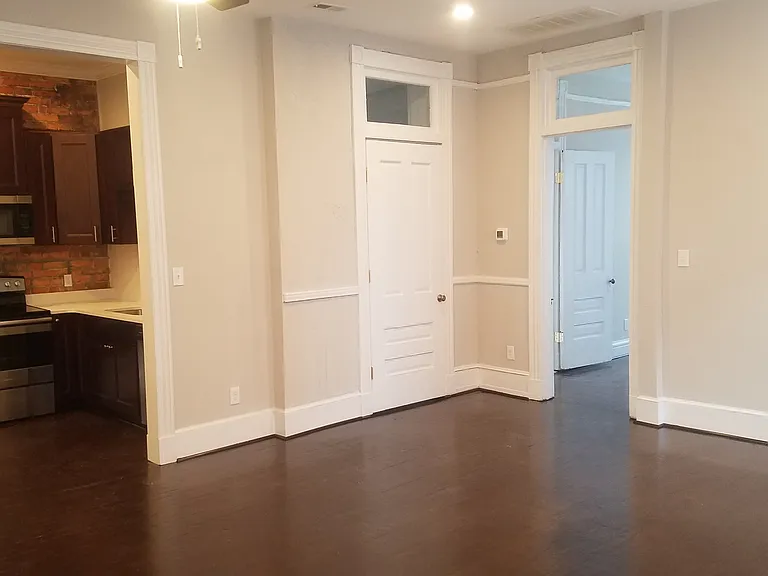 422 Pembroke Ave #4 — Photo 7