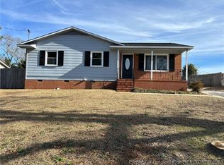 2243 Memory St, Fayetteville, NC 28304