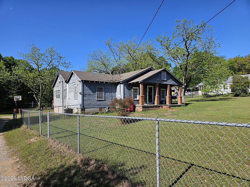 1st image of 4045 Jeffersonville Rd