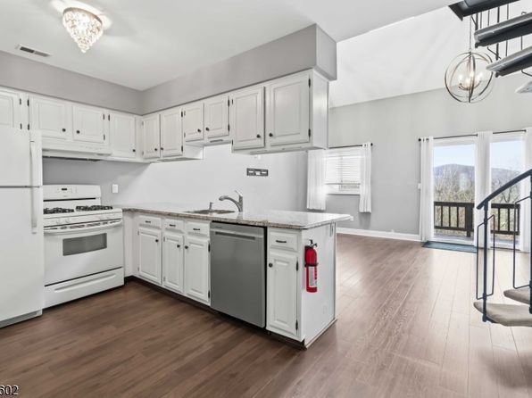 1 Onuma Ct Unit 4