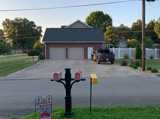 100 Brittigan Cir, Marietta, OH 45750