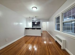 33 Branch Brook Pl APT 3M, Newark, NJ 07104