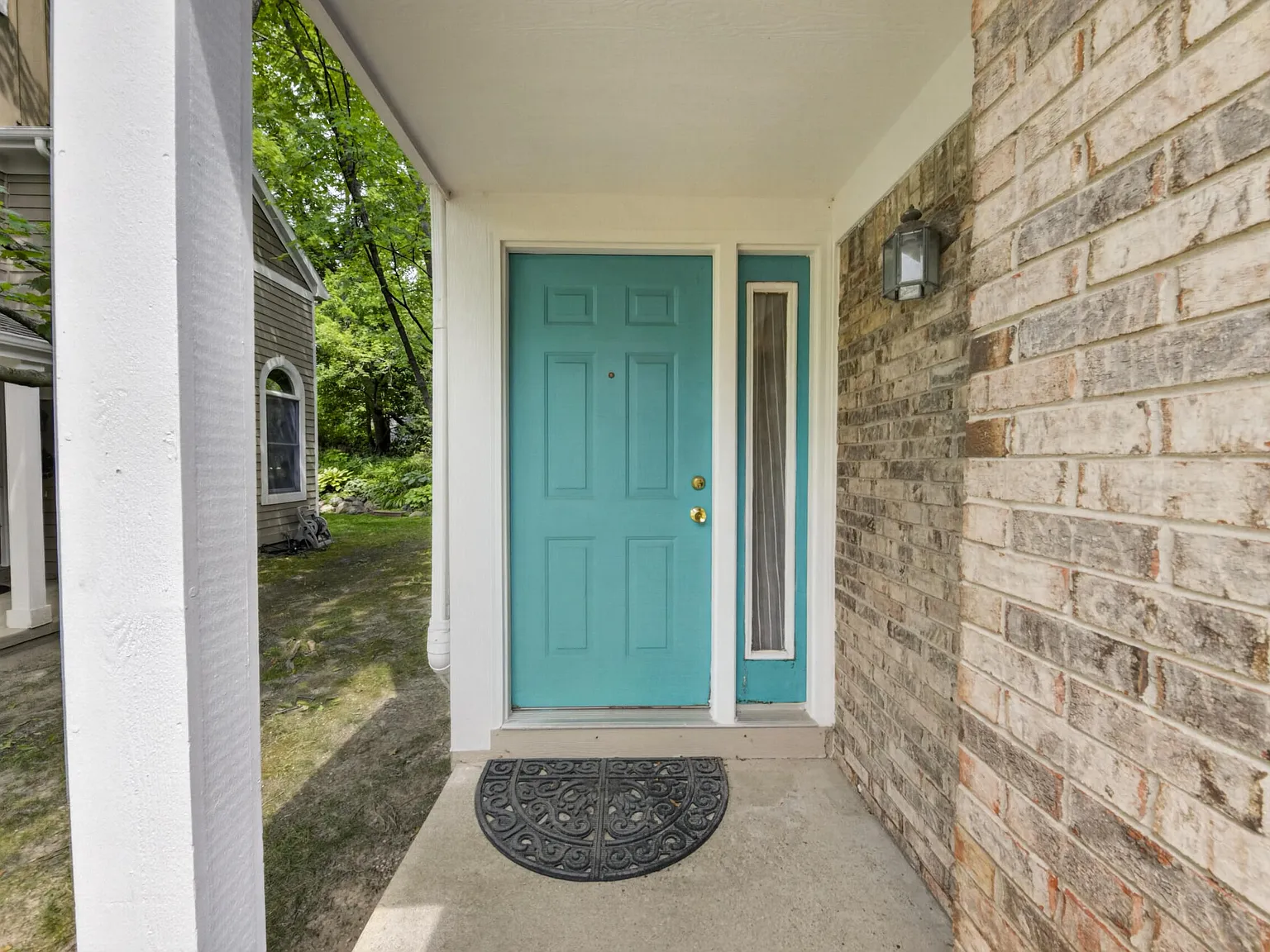 2 bed, 2.5 bath, 1476 sqft, $2,700 — Photo 2