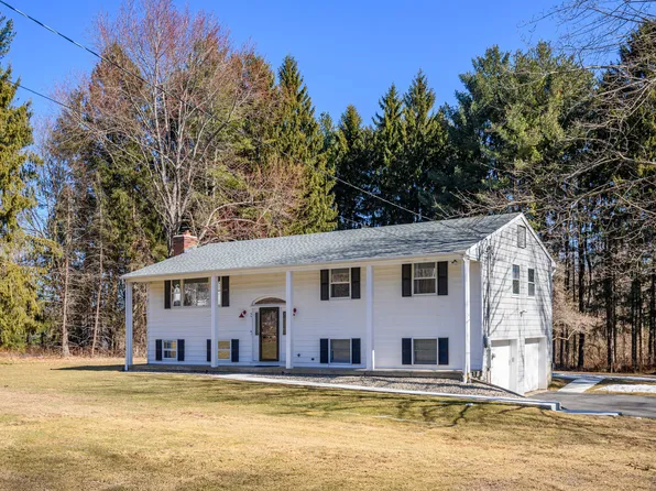 49 Driftway Road, Danbury, CT 06811