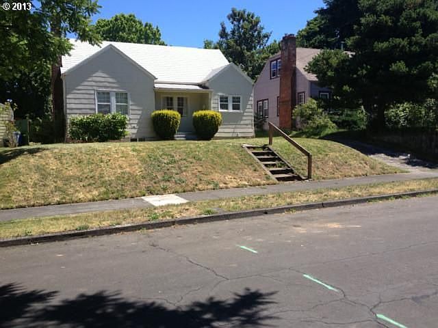 1st image of 5704 NE 11th Ave