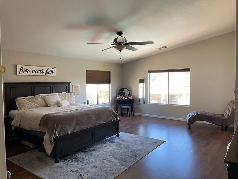 12376 W Sells Dr — Photo 13