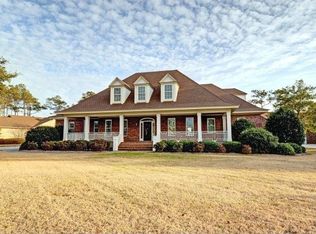 112 Captains Ln, Sneads Ferry, NC 28460