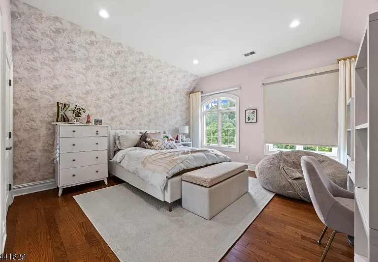 15 Adams Way — Photo 34