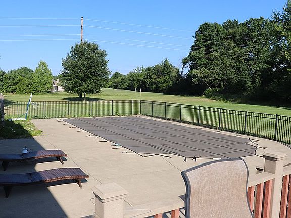 5th image of 25785 Meadow Trl